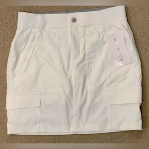 Athleta Cargo Skort - Size 4